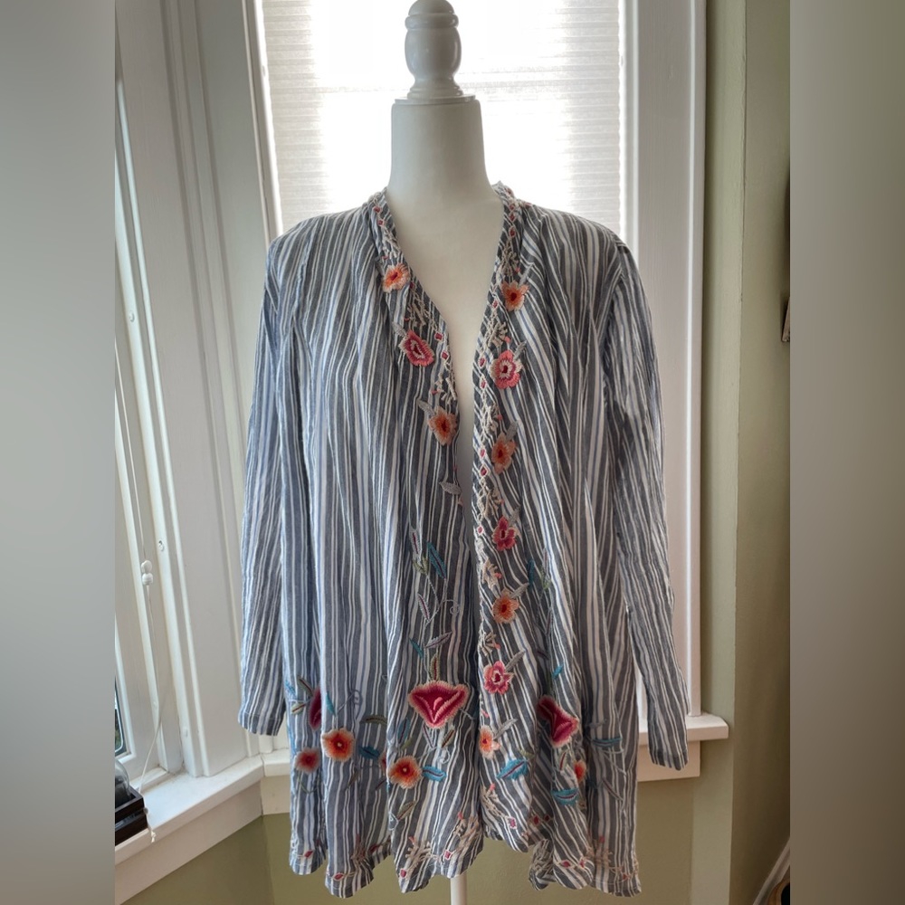 Kyla Seo handmade cotton embroidered cardigan. Made in India. Size medium